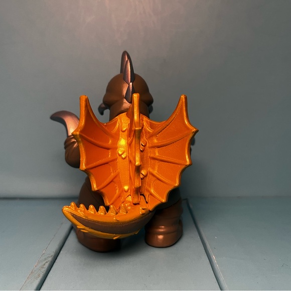 Godzilla (70th Anniversary) Mystery Minis - Gigan 1/24 - Picture 4 of 8